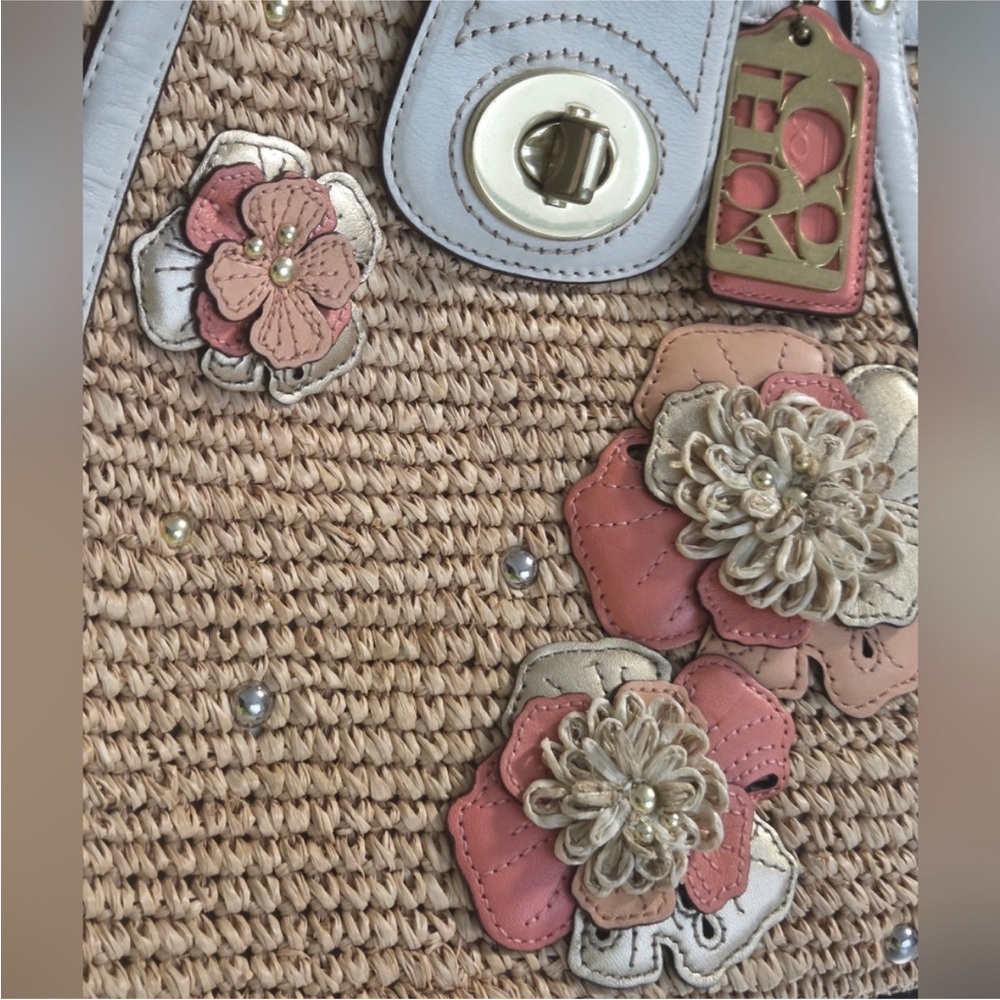 Coach Hampton Leather and Straw Tote with White Trim and Floral Appliqués - Picture 4 of 15